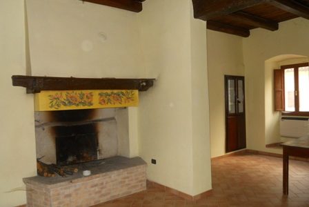 Campello sul Clitunno vendesi cieloterra