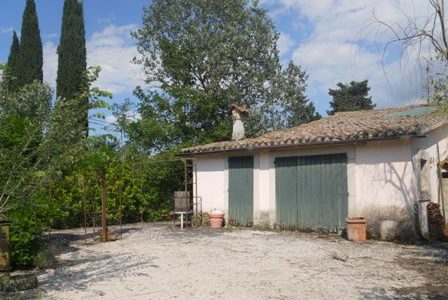 Spoleto vicinanze vendesi casaletto