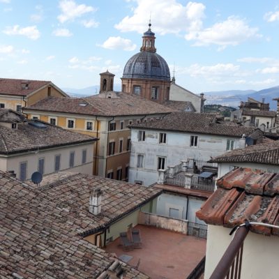 Spoleto vendesi appartamento centro storico