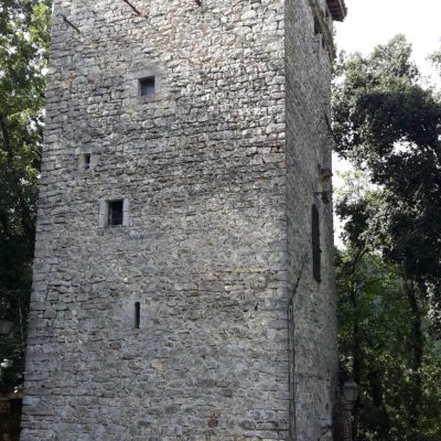 Spoleto vicinanze torre medievale in vendita