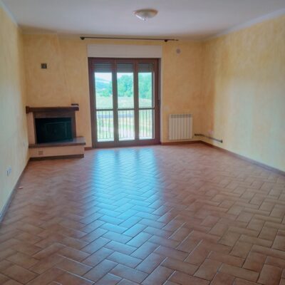 Bruna Castel Ritaldi affittasi appartamento
