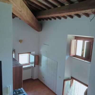 Spoleto vicinanze affittasi appartamento in casale