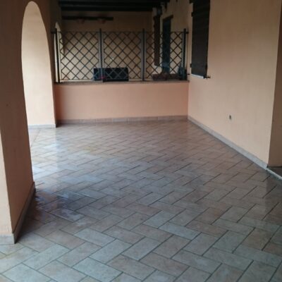Spoleto affittasi appartamento in casale