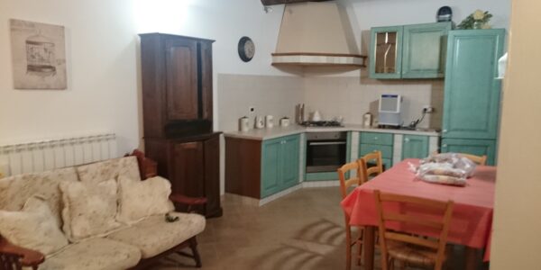 Spoleto affittasi appartamento in casale ristrutturato