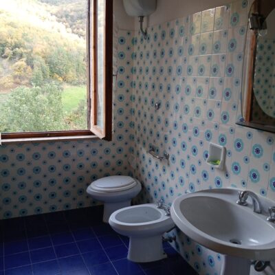 Spoleto vicinanze vendesi casa singola