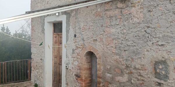 Spoleto vicinanze vendesi celo terra