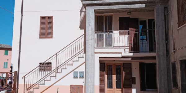 Castel Ritaldi vendesi casa indipendente