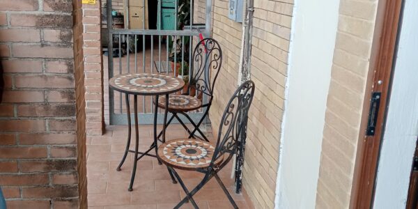 Spoleto vicinanze affittasi appartamento in casale