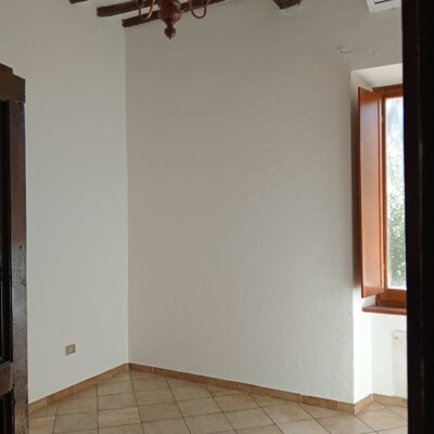 Spoleto affittasi appartamento