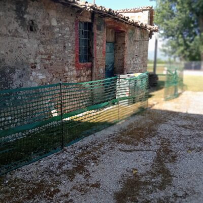 Spoleto vicinanze vendesi casale